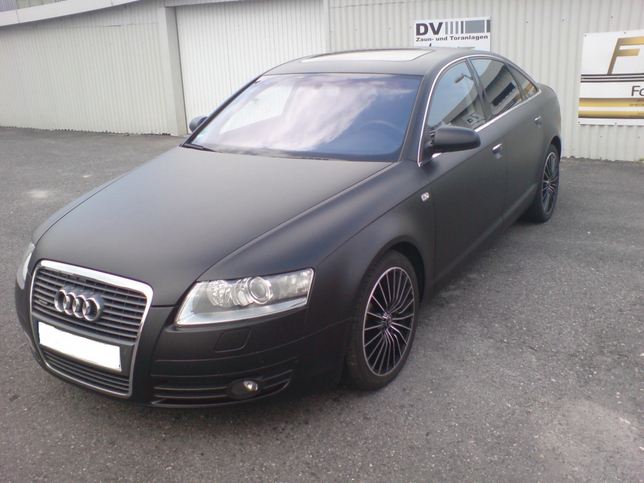 Audi schwarz front