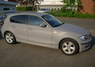 BMW grau